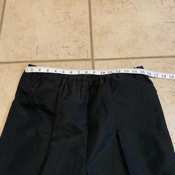 Vintage Black High Waisted Wide Leg Pants with Elastic Waist - Size M/L - Picture 4 of 7